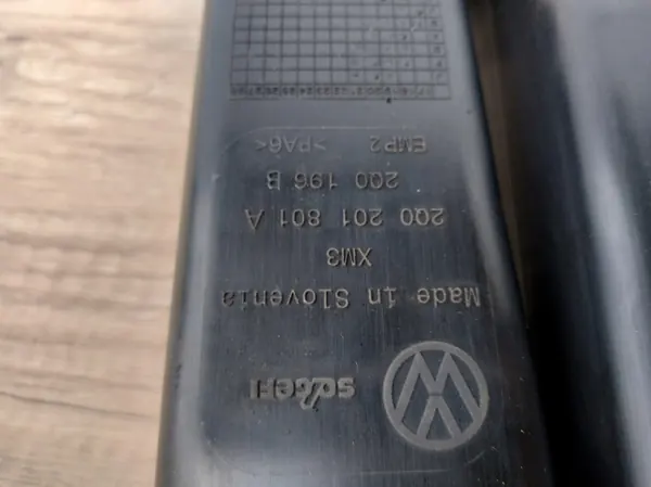 Filtre à charbon OEM 2Q0201801A pour VW Group image 3