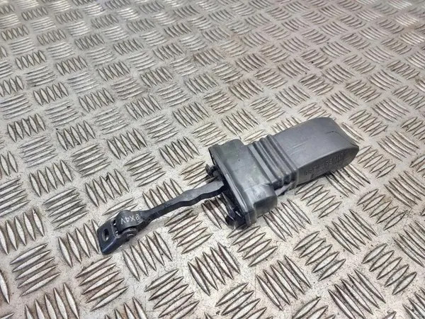 Parada de Porta Traseira Direita AUDI A1 SPORTBACK 8X4837249 image 1