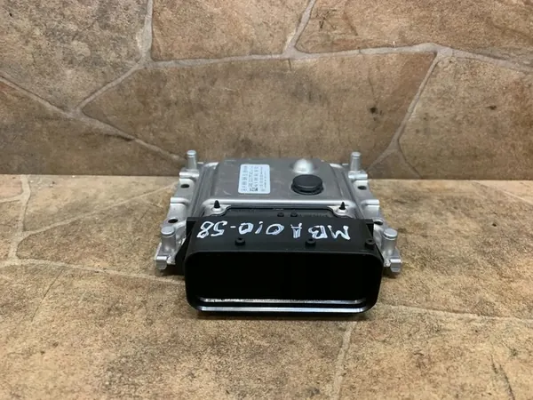 MODULE ADBLUE MERCEDES W212 LIFT A0009009109 image 2