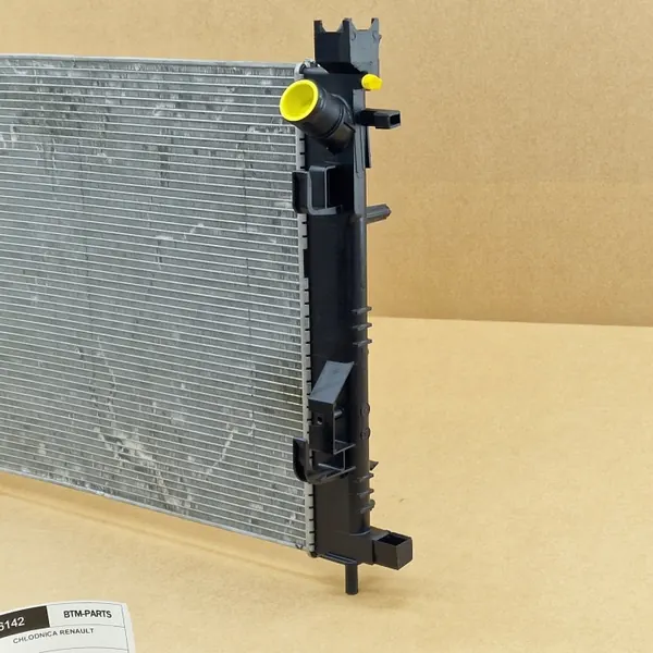 Begagnad vattenkylare OEM 51SOC 214107326R för Dacia/Renault image 4