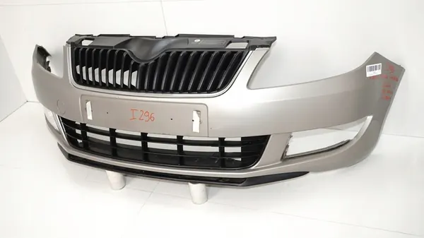 Pare-chocs avant Skoda Fabia II Lift 10-14R LF8H image 3