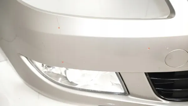 Pare-chocs avant Skoda Fabia II Lift 10-14R LF8H image 4