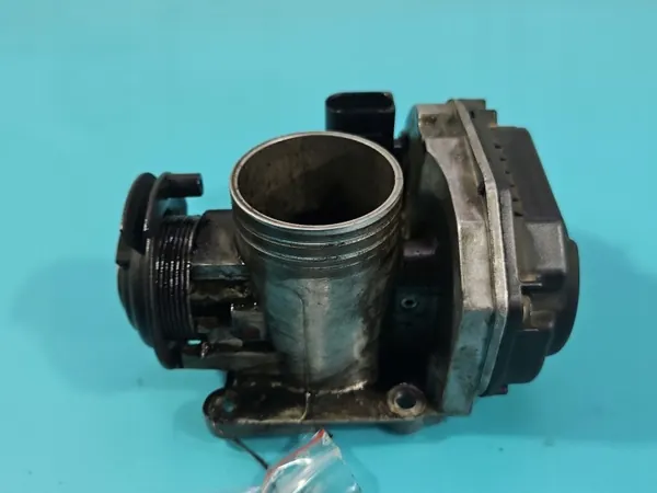 Kuristin VW Lupo 1.4 16V OEM 036133064D image 4