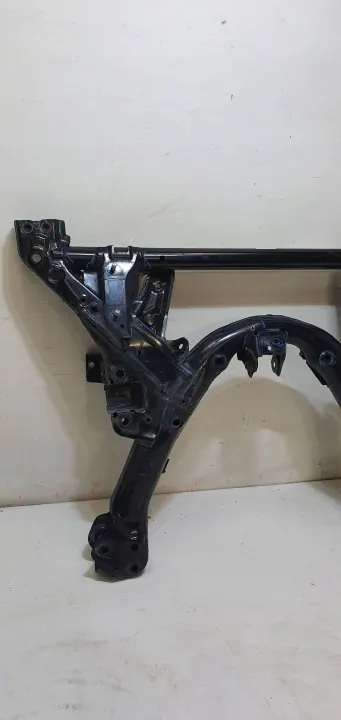 Tesla Model 3 Motorwagen OEM 1044531-01-B Gebraucht image 6