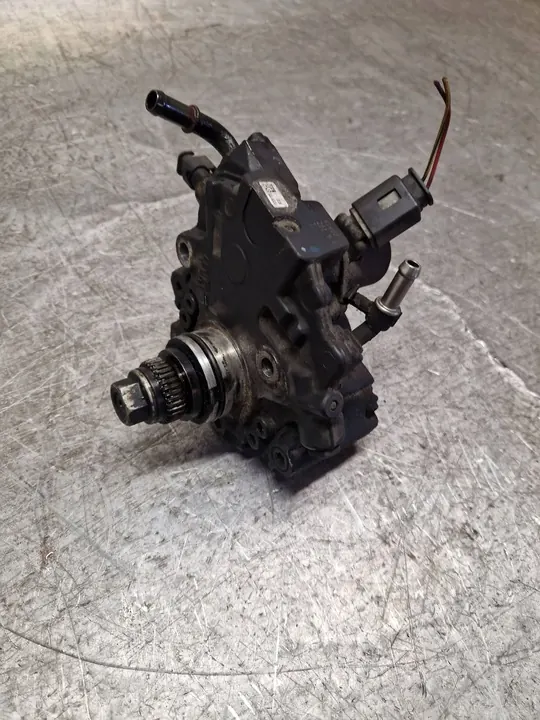 Hogedruk brandstofpomp Mercedes-Benz E W212 2011 OEM image 2