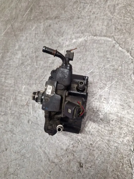 Hogedruk brandstofpomp Mercedes-Benz E W212 2011 OEM image 3