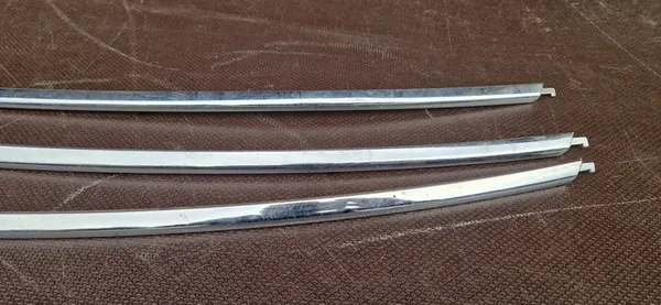 Bakre stötfångare kromlist OPEL ASTRA IV KOMBI 13368946 image 2