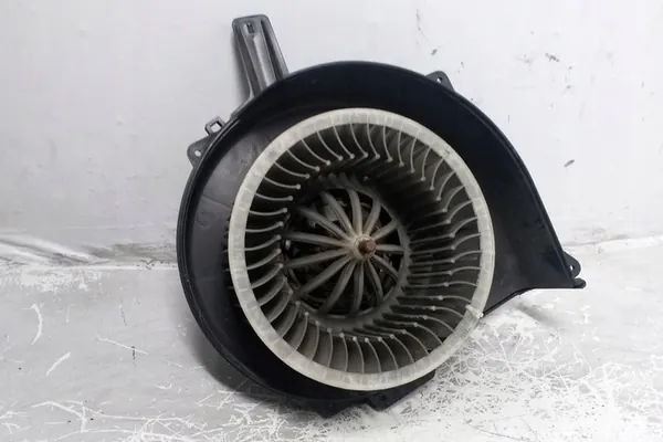 VW POLO Verwarming 1.42L Diesel 2004 6Q2820015G image 2