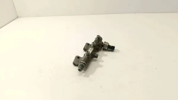 Audi OE 059130089BS Insprutningsrör - Begagnad image 4