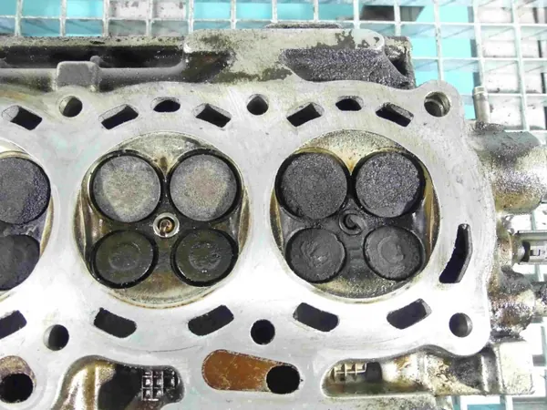 Cilinderkop Toyota OEM 3ZZ voor Avensis 1.6 VVTi image 9