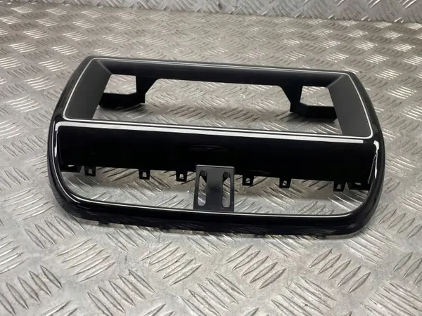 Moldura Grelha Jaguar OE HK83047A04A - Usado image 4