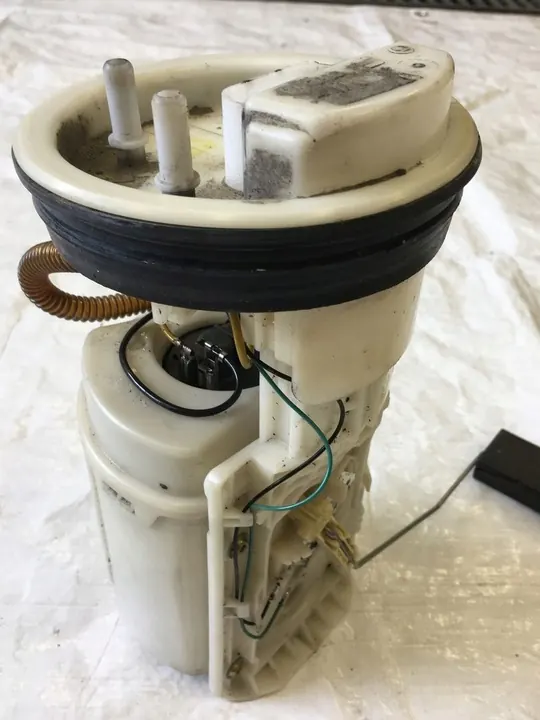 Brandstofpomp Audi A2 1.4 75PK 00-05 image 3