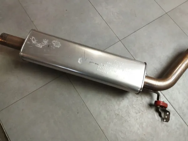Volkswagen Golf 8 GTI Silenciador Escape OEM 5WA253211D image 6