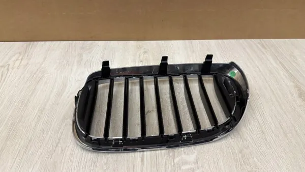 Rejilla Riñón Derecha OEM 51137357012 para BMW 7 G11 image 4
