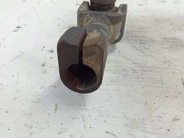 Toyota Hilux Rattstångsled OEM JUR229866 image 3