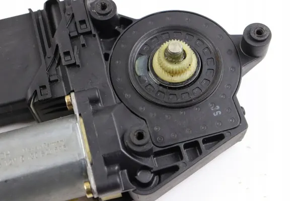 Motor ventanilla delantera OEM 3B4837751EG image 4