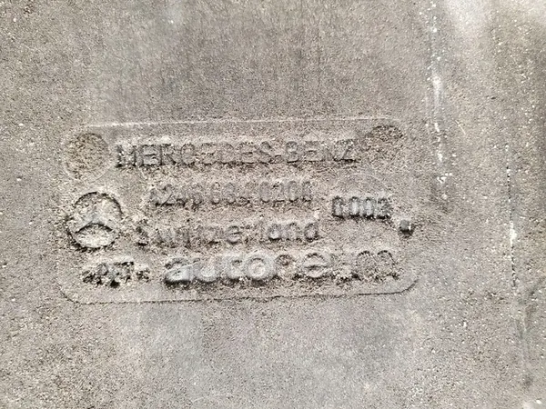 Mercedes-Benz GLA W156 Höger Sidan Nedre A2466840200 image 7