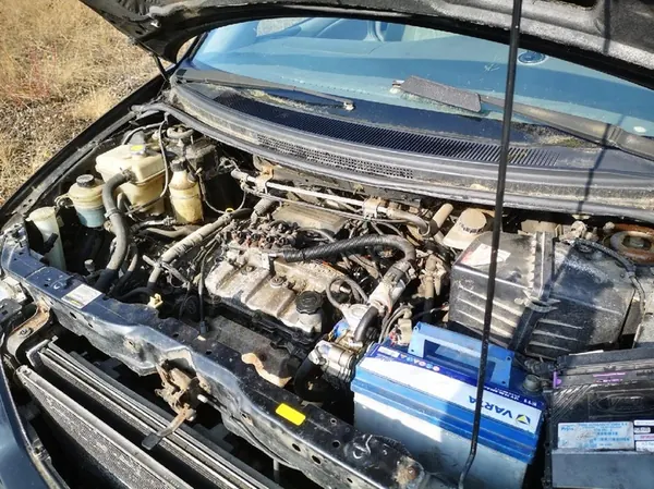 Motor de arranque Mazda MPV 2001 2.0L fp1318400 image 7