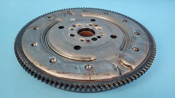 BMW 3' G20 330e Kaksoismassaväkä 9454556 image 9