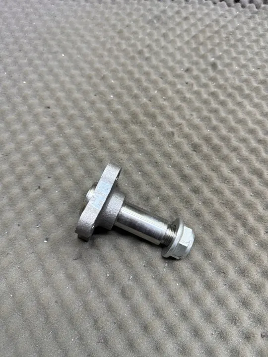 Perno mozzo ruota posteriore destro Nissan Micra image 2