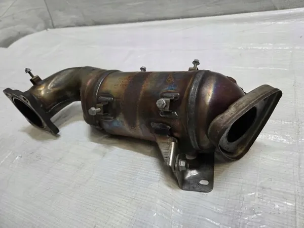 Catalizador OEM 55599432 para Opel Zafira C 1.6T image 3