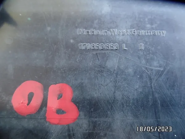 Grill Badge VW Golf I 171853653L image 10