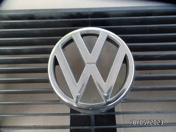 Grill Badge VW Golf I 171853653L image 6