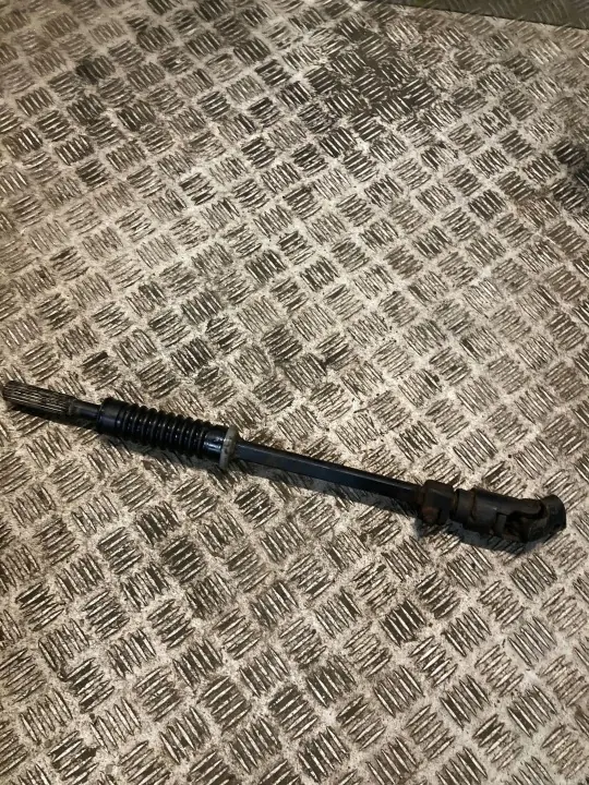 Mercedes-Benz ML W163 Ohjauspylvään risti OEM 1634600516 image 4