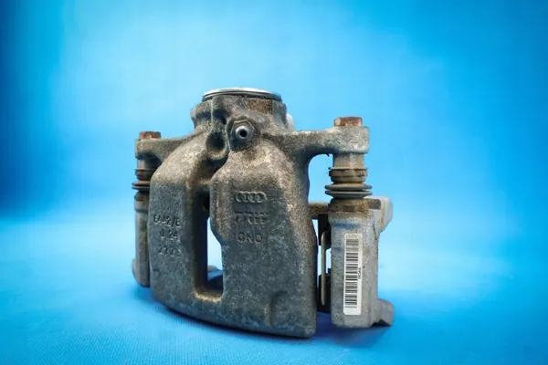 Taka jarrupuristin OEM 8K0615405AE Audi A4/A5:lle image 3