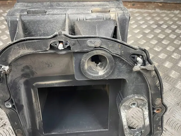 Filtre d'habitacle Iveco Daily 4e génération DLK34554 image 7