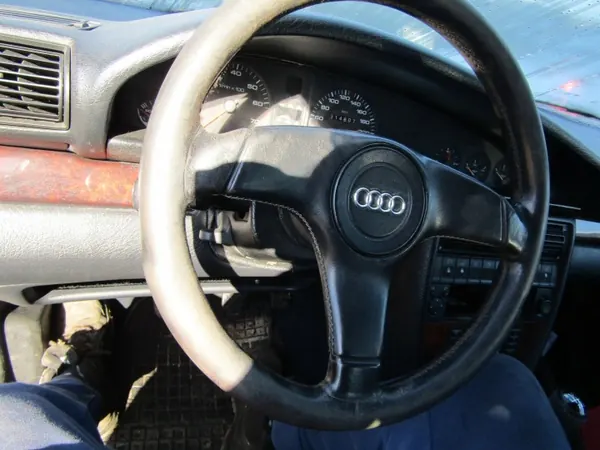 Volante Audi OE OEM AK-6-91277 Usado image 3