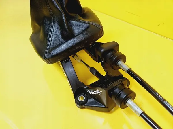 Sélecteur de vitesse manuel Lada Kalina II 2013-2018 OEM 29032017 image 6