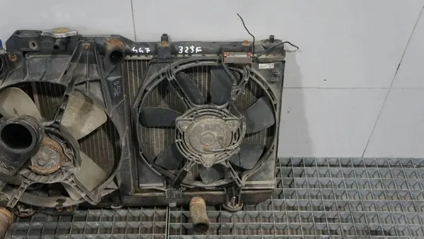 Radiador de Agua Ventiladores Intercooler Mazda 323F VI 2.0 DITD image 3