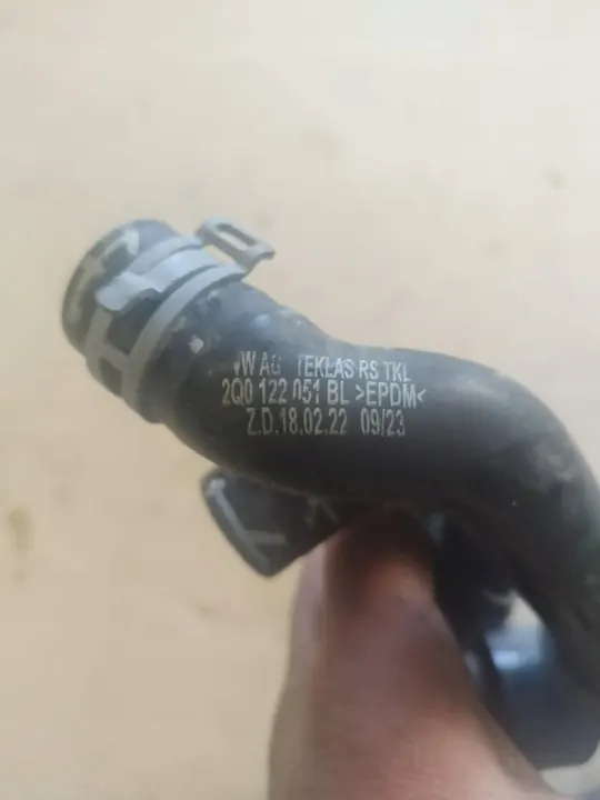 VW Audi Skoda Vesiputki Alkuperäinen OE 2Q0122051BL image 3