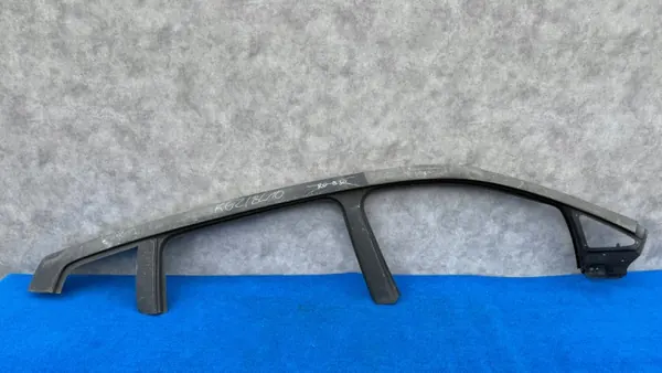 VW Touran 2003+ Montant A Droit OEM 1T0809606H image 2