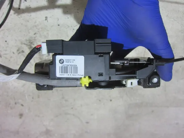 BMW 3 F34/F31 kofferbakslot OEM 51247269516 image 4