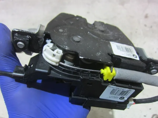 BMW 3 F34/F31 kofferbakslot OEM 51247269516 image 5