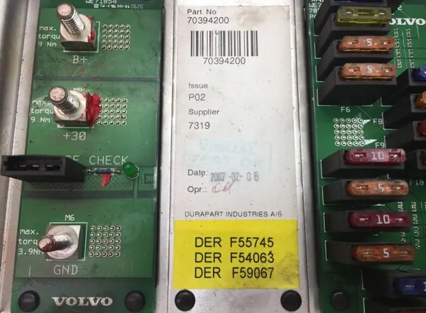 70394200 Volvo Fusible - Placa de Circuito image 5