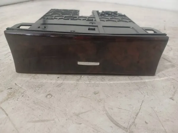 Cendrier Mercedes-Benz GL X164 OEM A1648100130 image 3