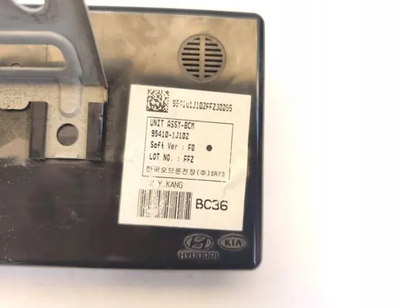 Module Confort Hyundai OE 954101J102 pour i20 (2008-2014) image 4