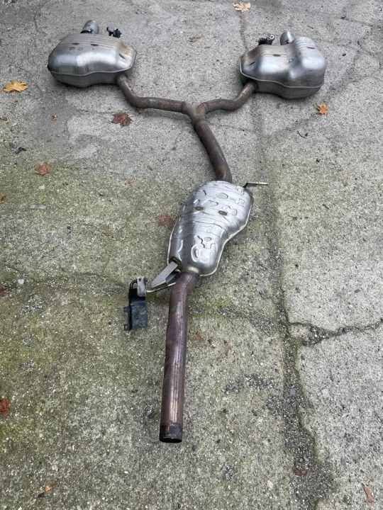 OEM 8W9253611 Audi A4/A5 B9 Schalldämpfer 2016-23 image 3