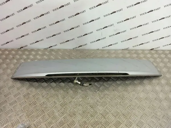 Spoiler do porta-malas BMW 5 (F10) 2011 OEM 7234672 image 1
