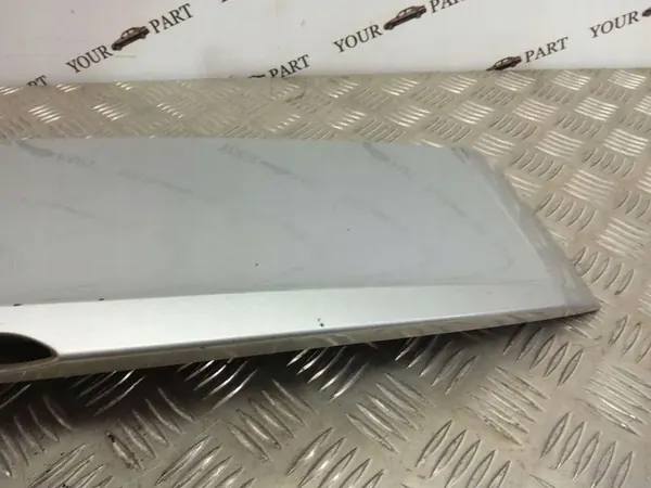 Spoiler do porta-malas BMW 5 (F10) 2011 OEM 7234672 image 7