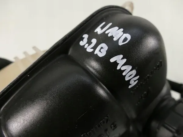 MERCEDES S-KLASSE W140 3.2 B Ausgleichsbehälter OM104994 image 7