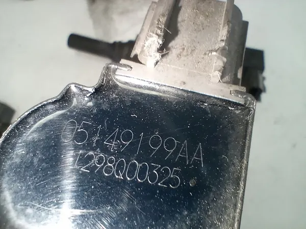 Bobina de ignição JEEP 05149199AA Dodge RAM 1500 image 7