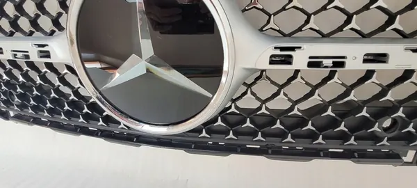 Griglia anteriore Mercedes Classe C W206 AMG A2068882100 image 4