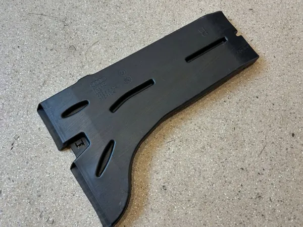 Conducto de aire Audi e-tron OEM 4KE819802 - Usado image 9