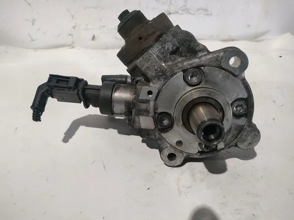 Brandstofpomp BMW X3 (E83) 2.0 D 0445010509 image 2