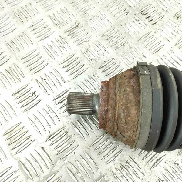 Skoda Yeti (5L) 2015 Höger Främre Halvaxel image 4