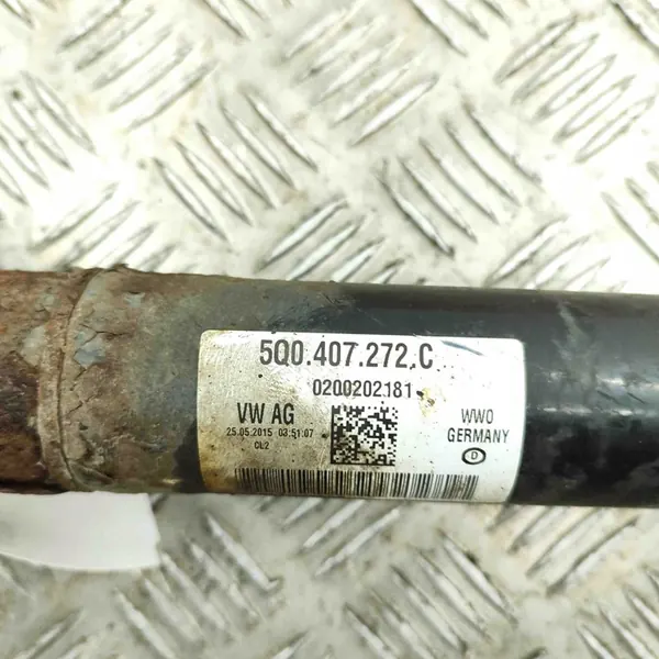 Skoda Yeti (5L) 2015 Höger Främre Halvaxel image 6